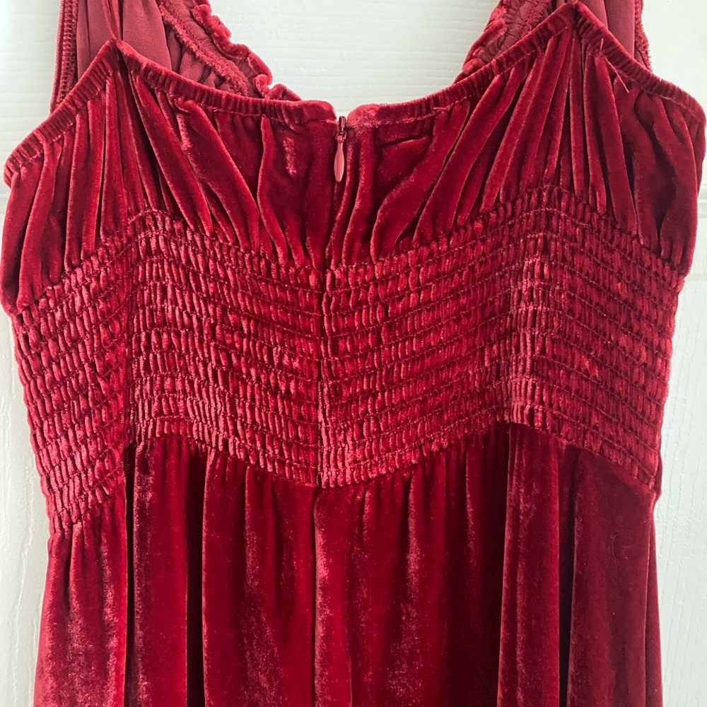 Reformation Oda Velvet Dress - Picture 6 of 9